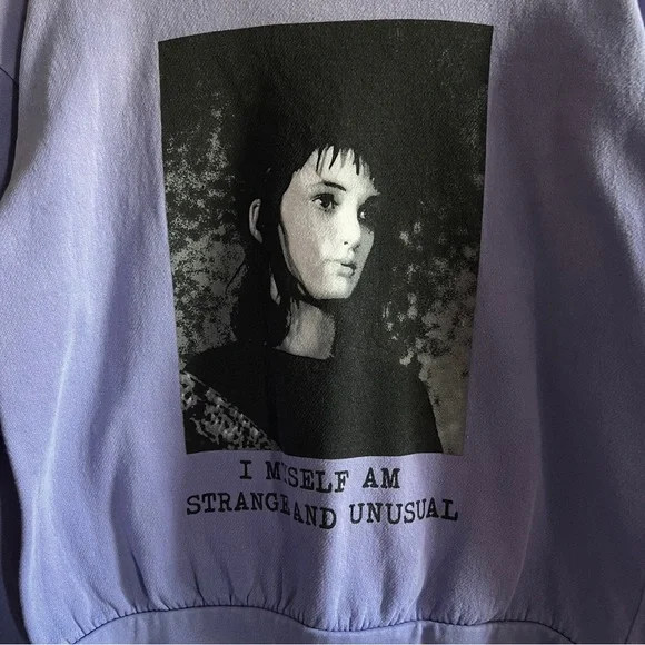 Beetlejuice Lydia Sweatshirt Strange Unusual - Picture 3 of 6